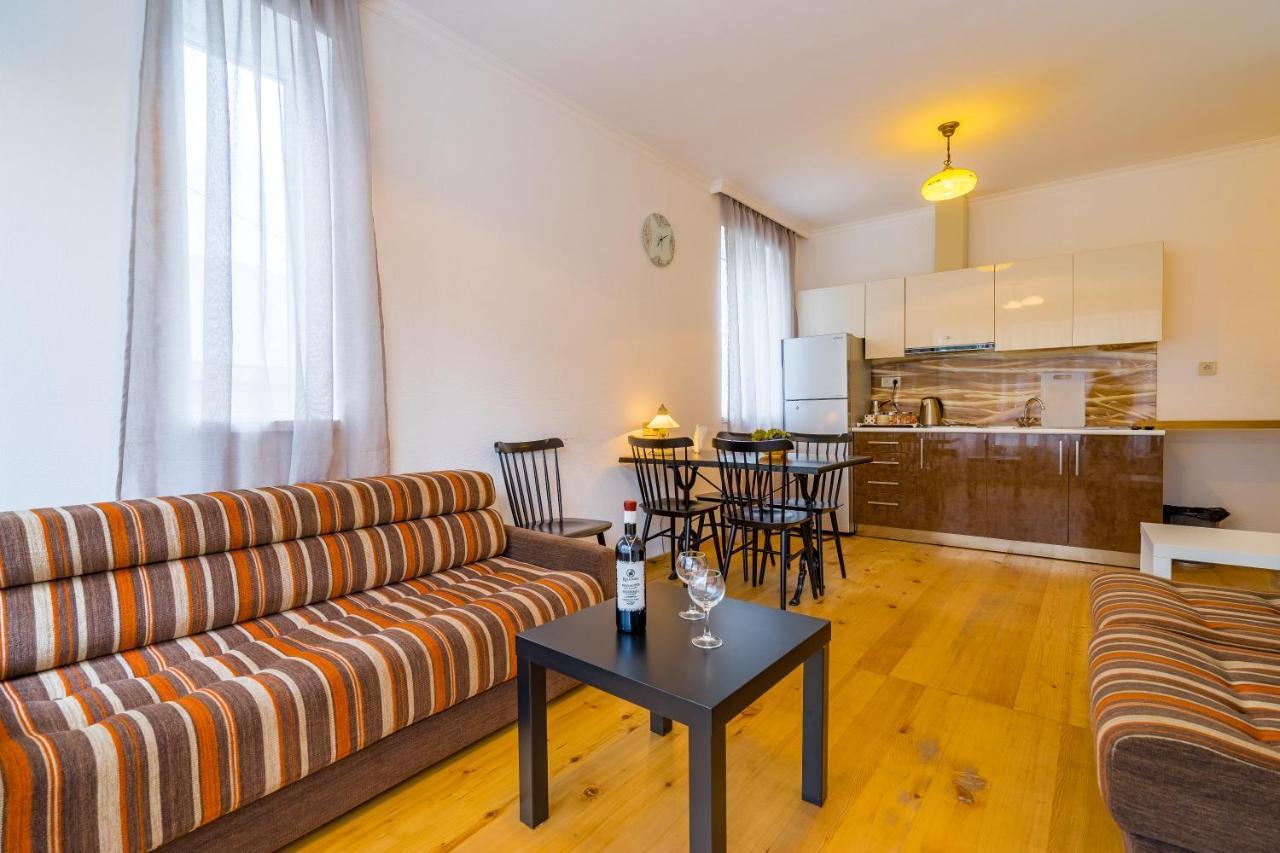 Svaneti Apartment'S Mestia Exterior photo